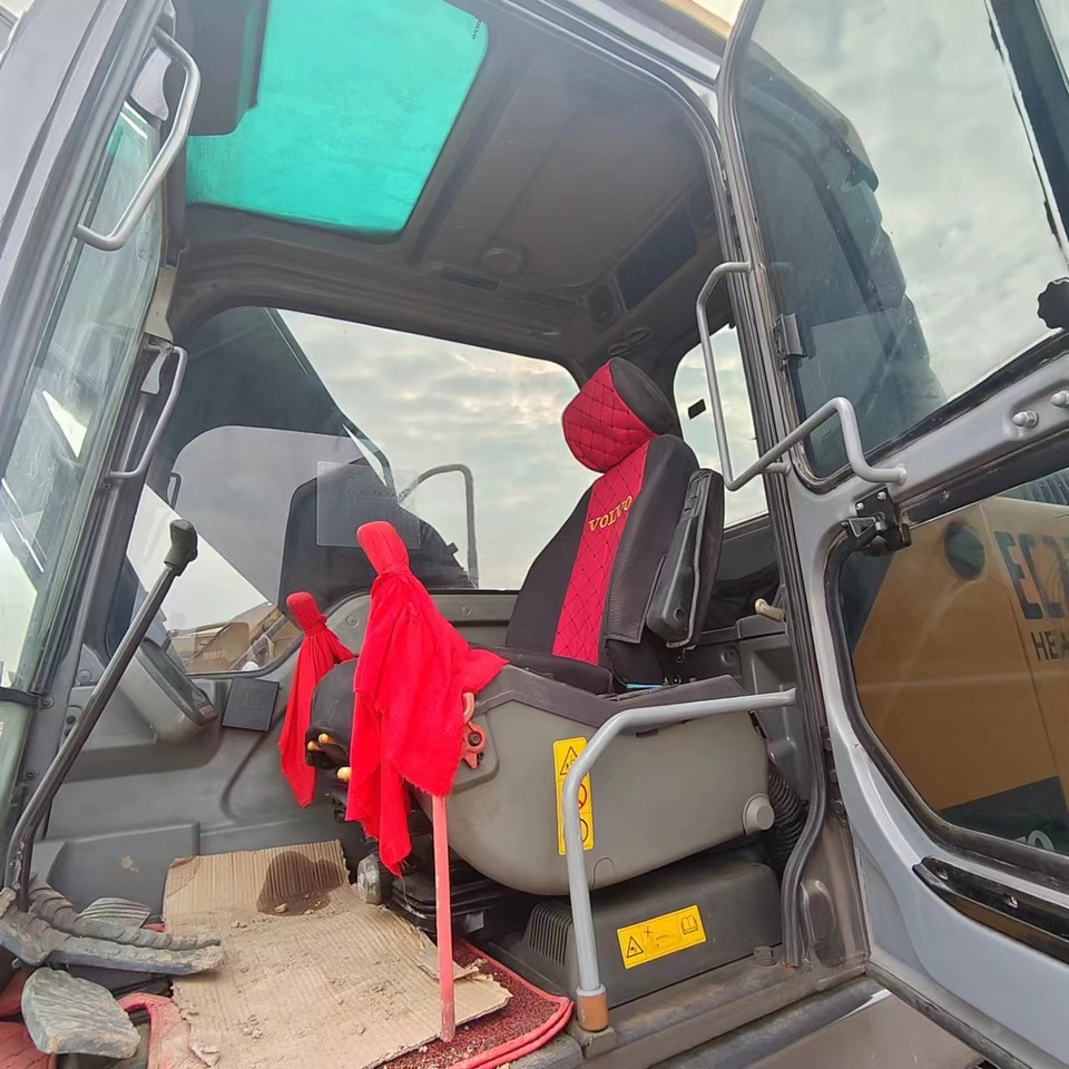 VOLVO EC210 - Escavadora de rastos: foto 5 VOLVO EC210 - Escavadora de rastos: foto 5
