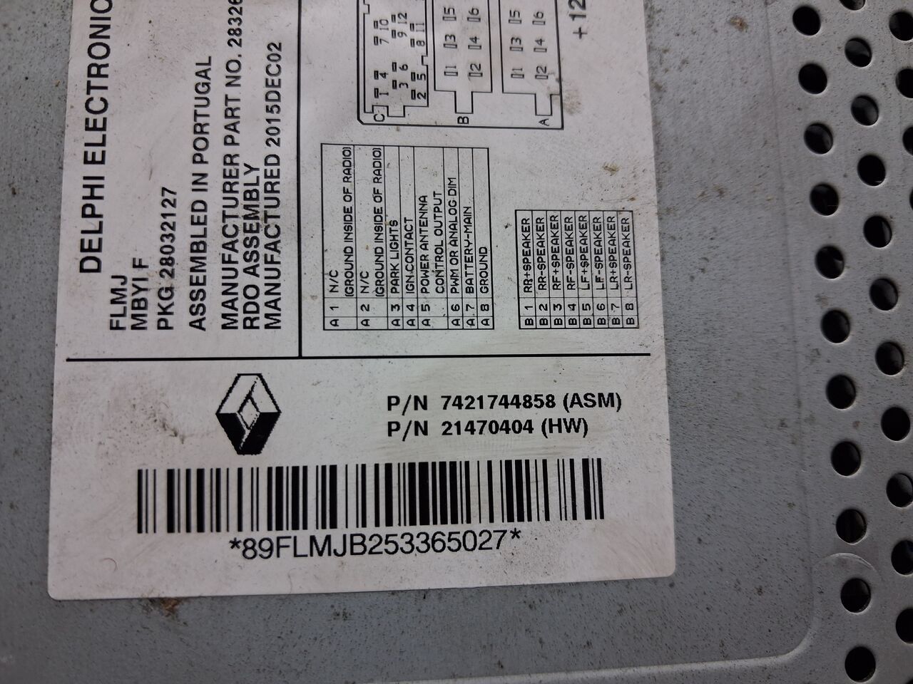 DELPHI RADIO DELPHI RADIOODTWARZACZ CD 12V RENAULT GAMA D ORYGINAŁ - Cabine e interior de Caminhão: foto 5 DELPHI RADIO DELPHI RADIOODTWARZACZ CD 12V RENAULT GAMA D ORYGINAŁ - Cabine e interior de Caminhão: foto 5