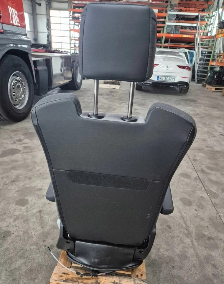 Banco FOTEL PNEUMATYCZY SIEDZENIE KIEROWCY RENAULT RANGE GAMA T C K EVO LIFT: foto 7