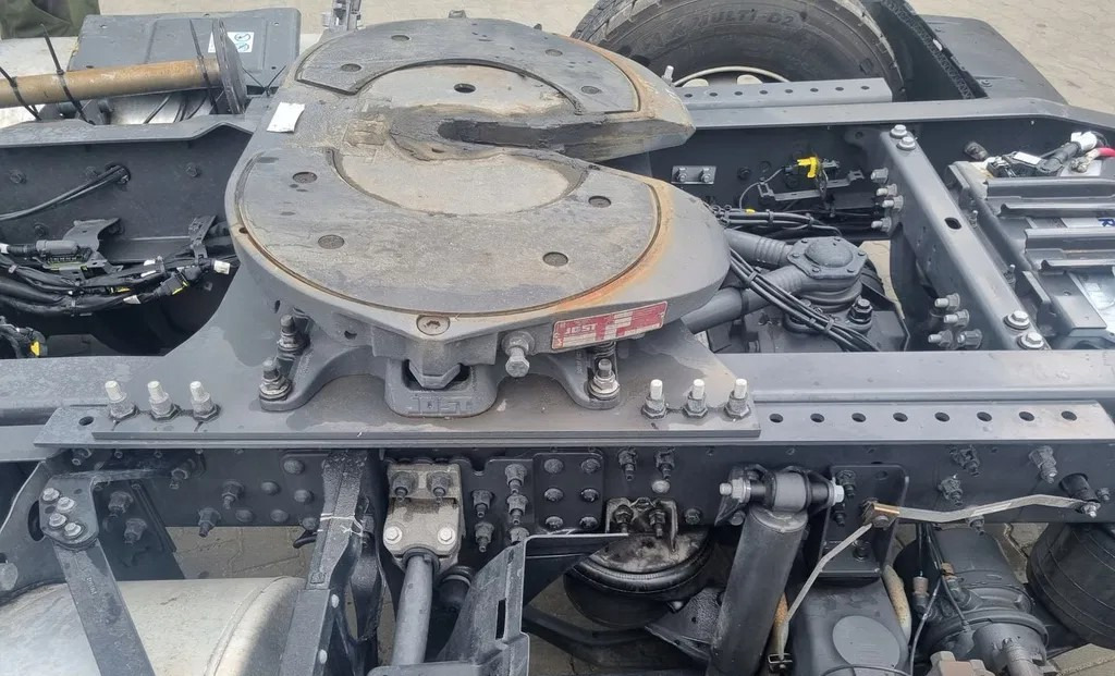 JOST 150 MM VOLVO FH 4 FM 4 FH 5 FM 5 RENAULT GAMA T C K VOLVO FH 4 FM 4 FH 5 FM 5 RENAULT GAMA T C K - Quinta-roda: foto 1 JOST 150 MM VOLVO FH 4 FM 4 FH 5 FM 5 RENAULT GAMA T C K VOLVO FH 4 FM 4 FH 5 FM 5 RENAULT GAMA T C K - Quinta-roda: foto 1