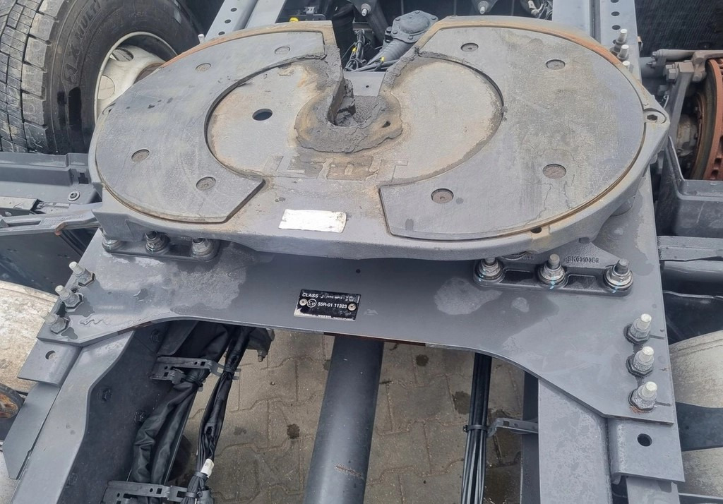 JOST 150 MM VOLVO FH 4 FM 4 FH 5 FM 5 RENAULT GAMA T C K VOLVO FH 4 FM 4 FH 5 FM 5 RENAULT GAMA T C K - Quinta-roda: foto 2 JOST 150 MM VOLVO FH 4 FM 4 FH 5 FM 5 RENAULT GAMA T C K VOLVO FH 4 FM 4 FH 5 FM 5 RENAULT GAMA T C K - Quinta-roda: foto 2