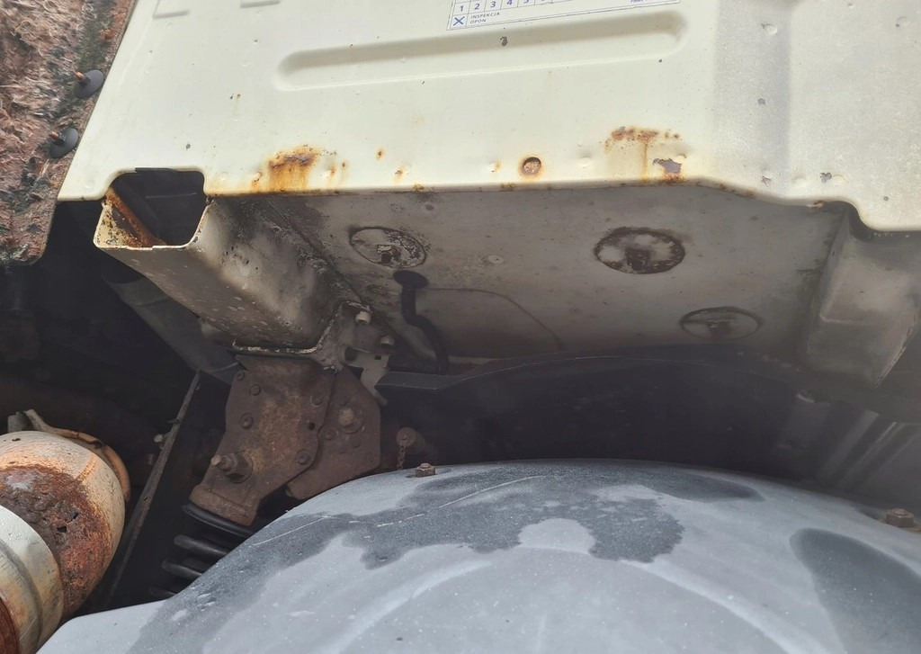 Cabine KOMPLETNA NISKA KRÓTKA DZIENNA VOLVO FM 13: foto 6