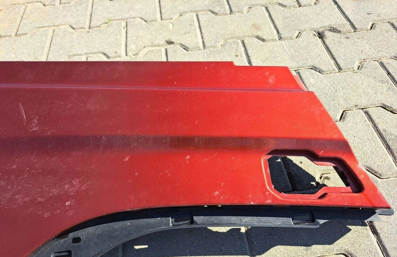 PRZEDŁUŻENIE STOPNICY PRAWE ORYGINAŁ FORD F-MAX EURO 6 Ford F-MAX truck - Porta e peças de Caminhão: foto 4 PRZEDŁUŻENIE STOPNICY PRAWE ORYGINAŁ FORD F-MAX EURO 6 Ford F-MAX truck - Porta e peças de Caminhão: foto 4
