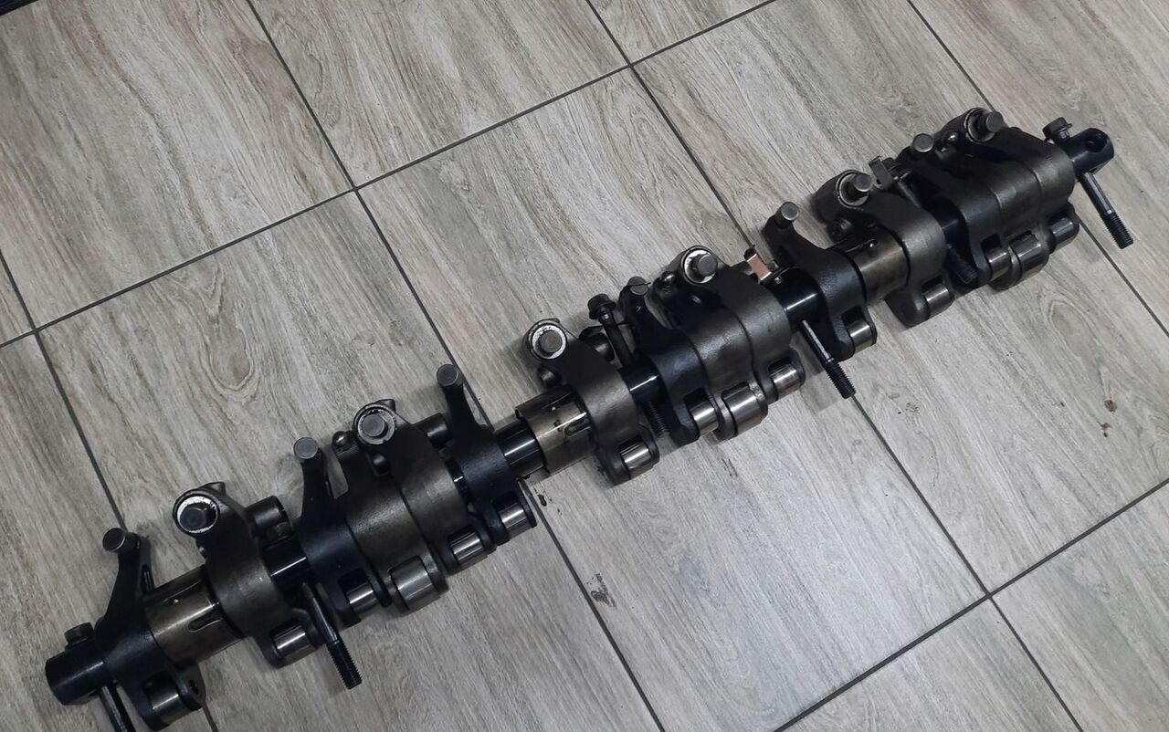 Renault KLAWIATURA RENAULT GAMA T RANGE DTI 11 430 460 VOLVO FM 4 D11K - Motor e peças de Caminhão: foto 1 Renault KLAWIATURA RENAULT GAMA T RANGE DTI 11 430 460 VOLVO FM 4 D11K - Motor e peças de Caminhão: foto 1