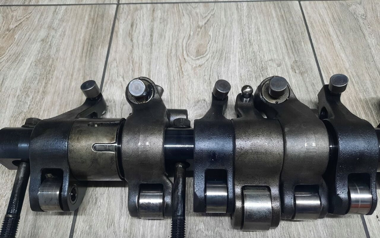 Renault KLAWIATURA RENAULT GAMA T RANGE DTI 11 430 460 VOLVO FM 4 D11K - Motor e peças de Caminhão: foto 2 Renault KLAWIATURA RENAULT GAMA T RANGE DTI 11 430 460 VOLVO FM 4 D11K - Motor e peças de Caminhão: foto 2