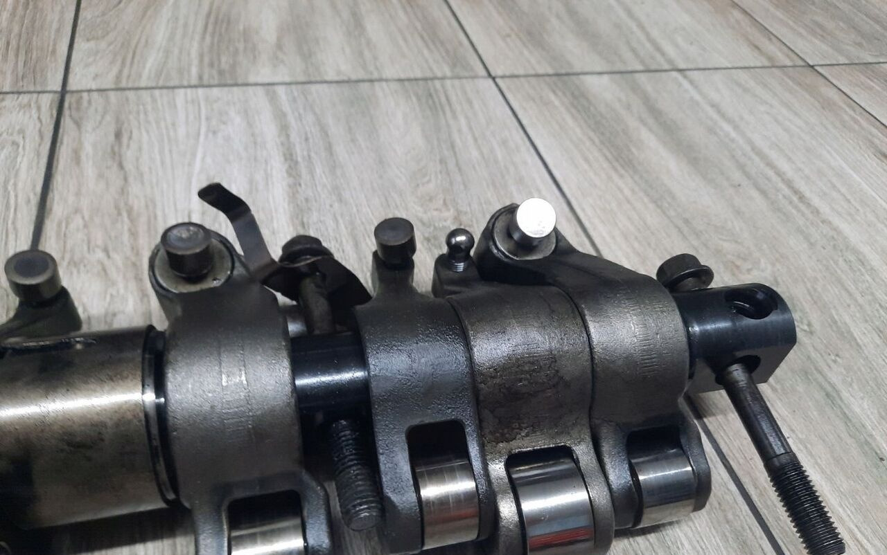 Renault KLAWIATURA RENAULT GAMA T RANGE DTI 11 430 460 VOLVO FM 4 D11K - Motor e peças de Caminhão: foto 4 Renault KLAWIATURA RENAULT GAMA T RANGE DTI 11 430 460 VOLVO FM 4 D11K - Motor e peças de Caminhão: foto 4