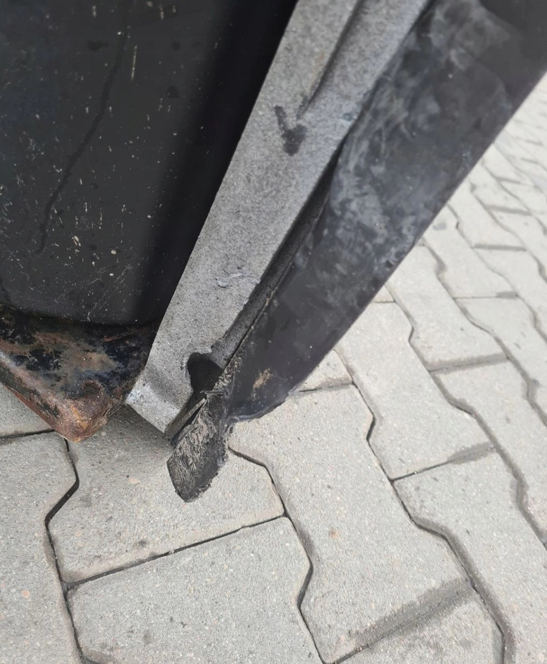 Estribo STOPNICA KOMPLETNA LEWA GÓRNA STOPIEŃ FORD F-MAX 500 TRUCKS: foto 7 Estribo STOPNICA KOMPLETNA LEWA GÓRNA STOPIEŃ FORD F-MAX 500 TRUCKS: foto 7