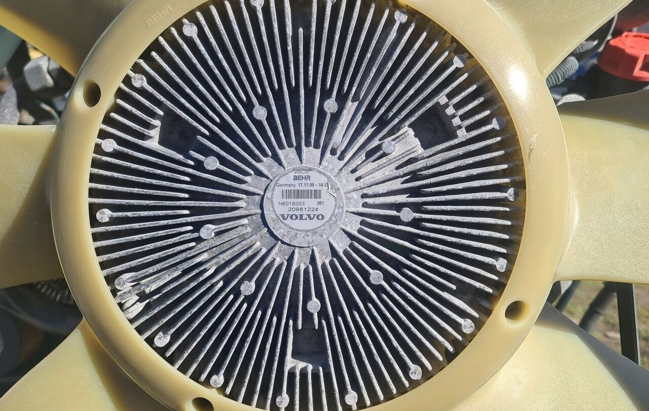 VISCO WISKOZA WENTYLATOR VOLVO FH FMX 20981224 - Ventilador de Caminhão: foto 2 VISCO WISKOZA WENTYLATOR VOLVO FH FMX 20981224 - Ventilador de Caminhão: foto 2