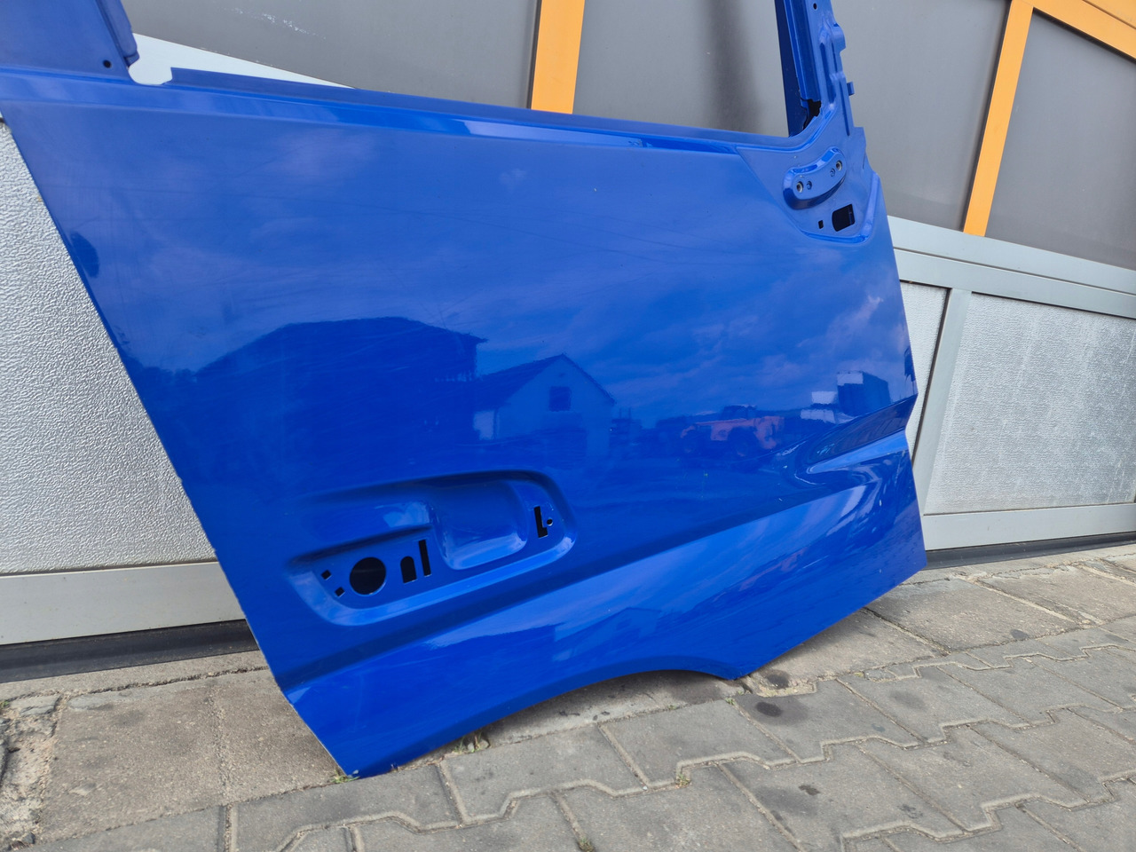 VOLVO DRZWI GOŁE PRAWE VOLVO FM 5 FMX 5 - Porta e peças de Caminhão: foto 4 VOLVO DRZWI GOŁE PRAWE VOLVO FM 5 FMX 5 - Porta e peças de Caminhão: foto 4