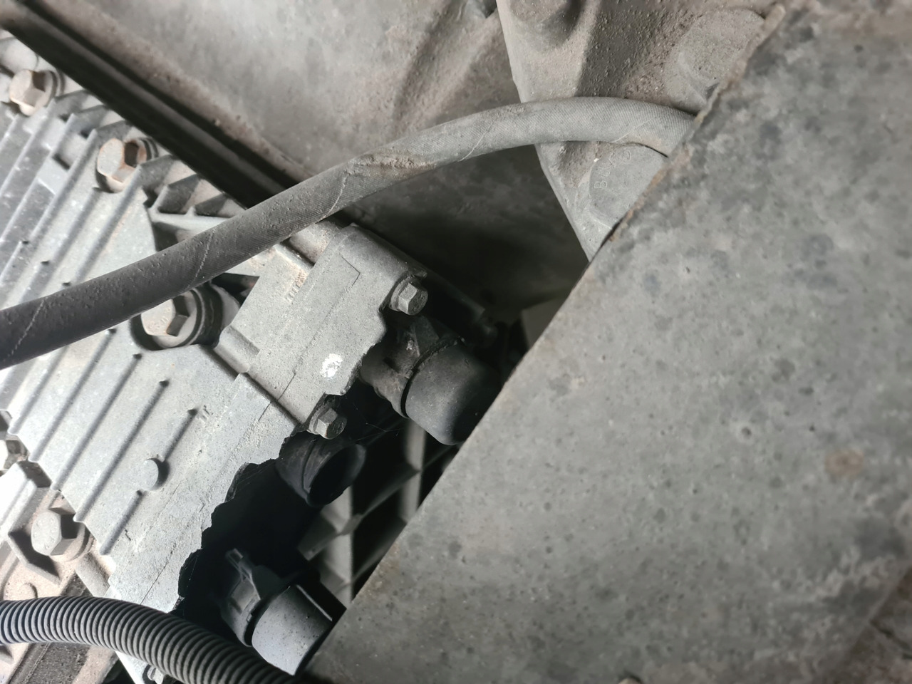 VOLVO ELEKTRONIKA WYBIERAKA SKRZYNI BIEGÓW " VT " VOLVO FH FM RENAULT MAGNUM DXI - Caixas de velocidade e peças de Caminhão: foto 2 VOLVO ELEKTRONIKA WYBIERAKA SKRZYNI BIEGÓW " VT " VOLVO FH FM RENAULT MAGNUM DXI - Caixas de velocidade e peças de Caminhão: foto 2