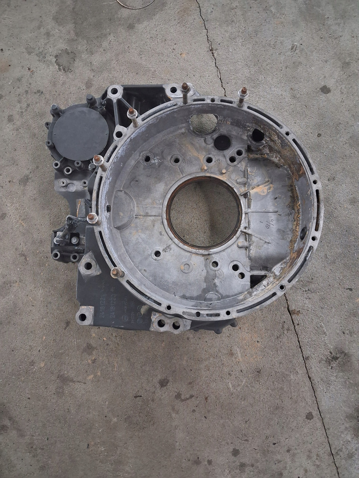 VOLVO OBUDOWA ROZRZĄDU SPRZĘGŁA TURBO COMPOUND I-SAVE VOLVO FH 5 Renault T EVO - Embreagem e peças: foto 1 VOLVO OBUDOWA ROZRZĄDU SPRZĘGŁA TURBO COMPOUND I-SAVE VOLVO FH 5 Renault T EVO - Embreagem e peças: foto 1