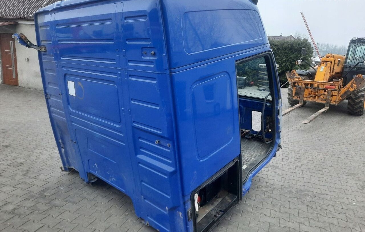 Volvo FH 12 13 - Cabine de Caminhão: foto 5 Volvo FH 12 13 - Cabine de Caminhão: foto 5