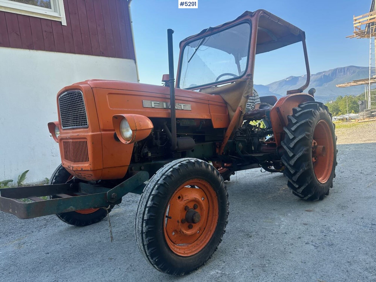 1973 Fiat 215 L tractor. SEE VIDEO. - Trator: foto 1 1973 Fiat 215 L tractor. SEE VIDEO. - Trator: foto 1