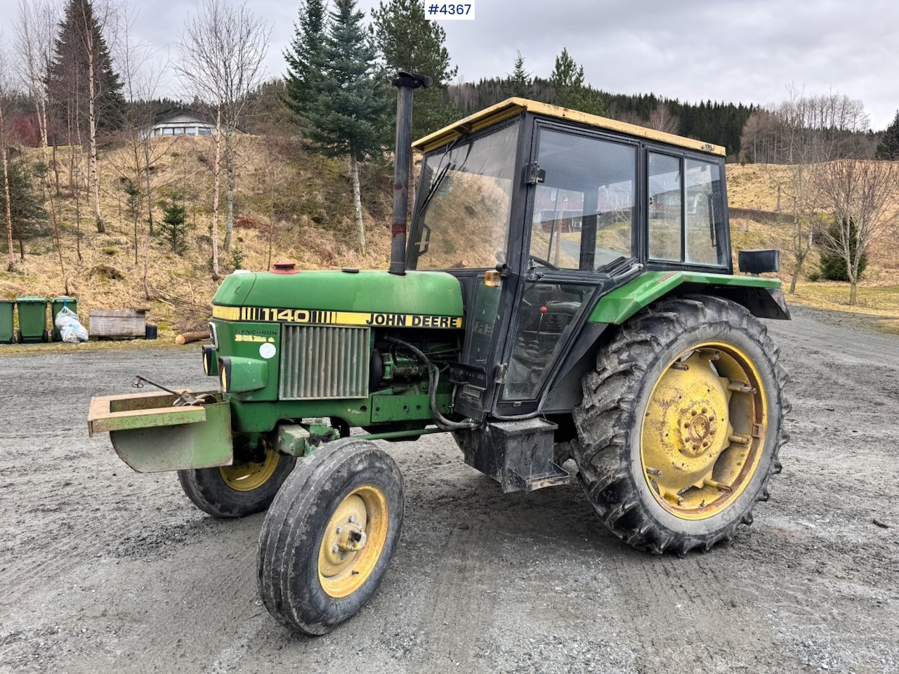 1982 John Deere 1140 4x2 Tractor w/ Twin Wheels and Chains. - Trator: foto 2 1982 John Deere 1140 4x2 Tractor w/ Twin Wheels and Chains. - Trator: foto 2