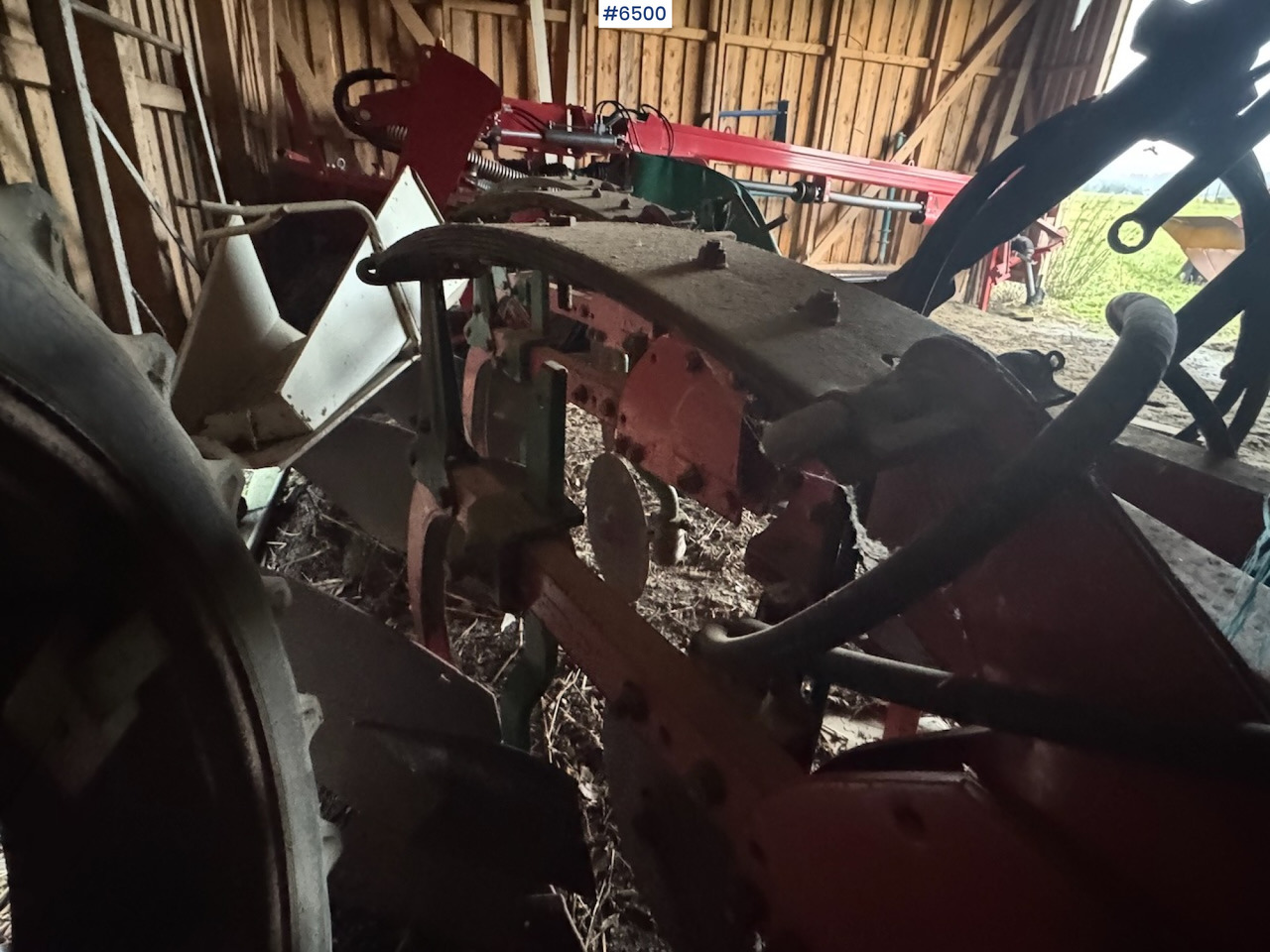 Maquina para lavrar a terra 1990 Kverneland 3 furrow plough: foto 8 Maquina para lavrar a terra 1990 Kverneland 3 furrow plough: foto 8