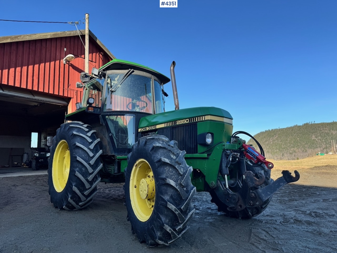 1991 John Deere 2850 4x4 Synchron w/ front hydraulics. - Trator: foto 2 1991 John Deere 2850 4x4 Synchron w/ front hydraulics. - Trator: foto 2