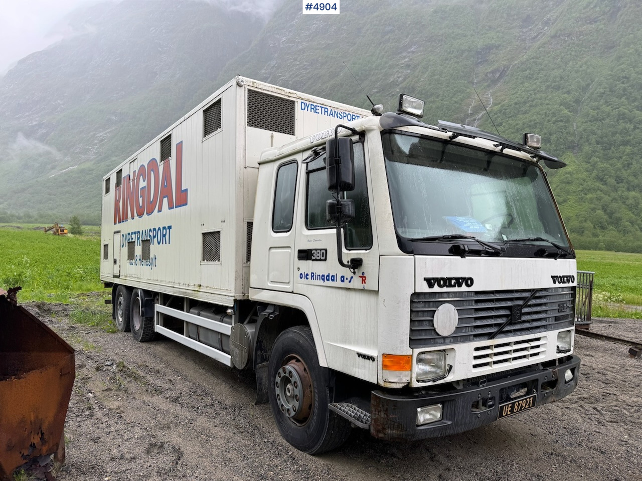 1996 Volvo FL12 6x2 Animal transport. - Caminhão transporte de gado: foto 3 1996 Volvo FL12 6x2 Animal transport. - Caminhão transporte de gado: foto 3