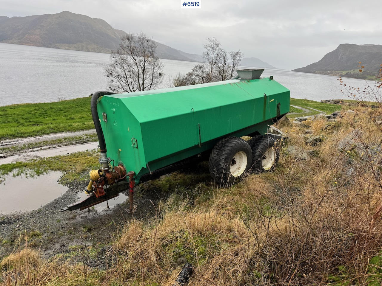 1997 Moi Guffen 15,000 liters w/ cannon. - Cisterna de chorume: foto 2 1997 Moi Guffen 15,000 liters w/ cannon. - Cisterna de chorume: foto 2