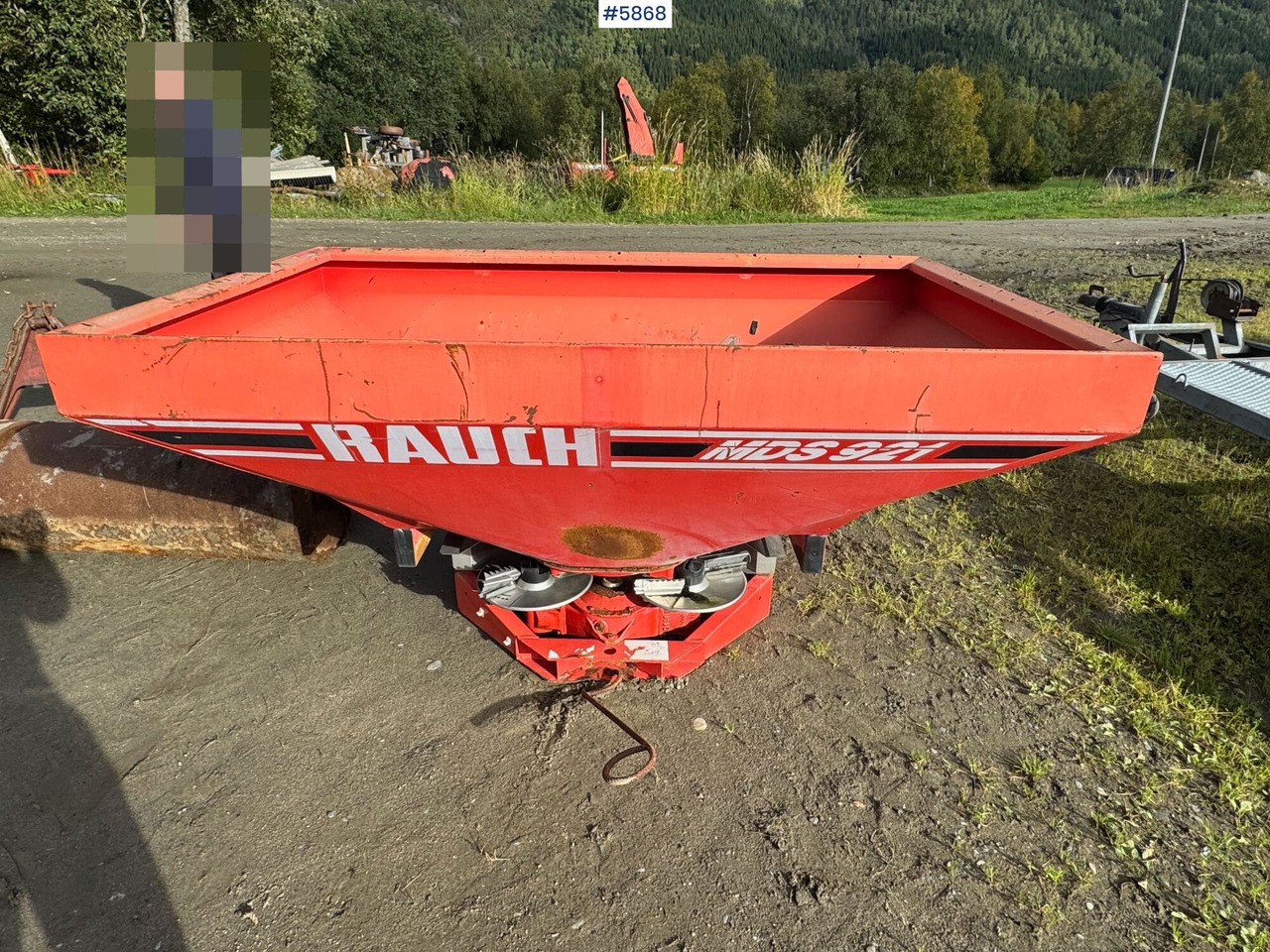 1997 Rauch MDS 921 Fertilizer spreader, partial repair project - Distribuidor de fertilizantes: foto 1 1997 Rauch MDS 921 Fertilizer spreader, partial repair project - Distribuidor de fertilizantes: foto 1