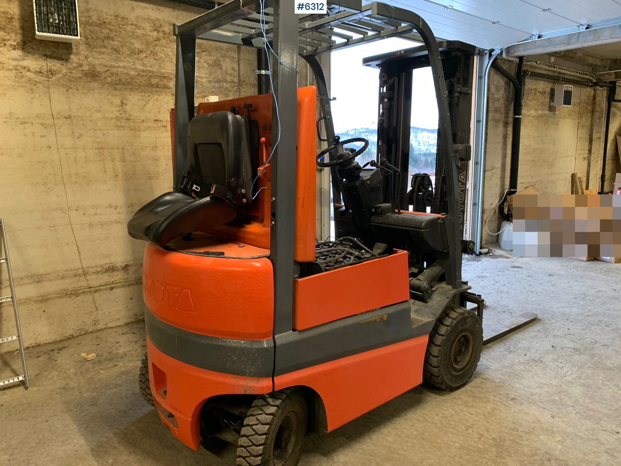 1999 Toyota FBMF 16 Electric Forklift. - Empilhadeira: foto 1 1999 Toyota FBMF 16 Electric Forklift. - Empilhadeira: foto 1
