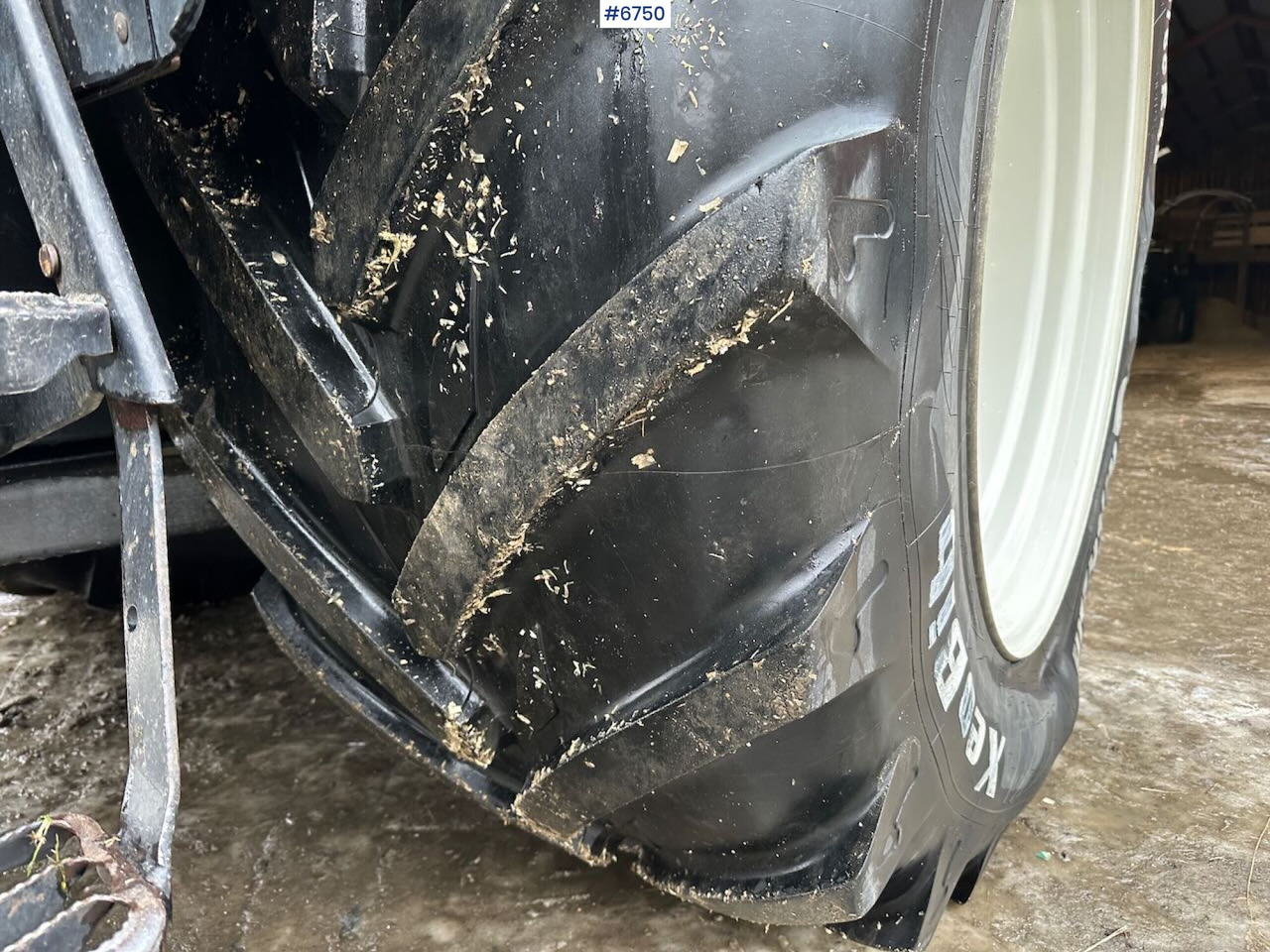 Trator 2006 Valtra T190 4x4 w/ Front loader and new gearbox! SEE VIDEO.: foto 32