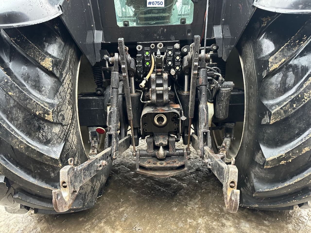 Trator 2006 Valtra T190 4x4 w/ Front loader and new gearbox! SEE VIDEO.: foto 28