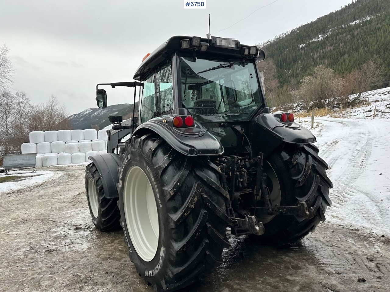 Trator 2006 Valtra T190 4x4 w/ Front loader and new gearbox! SEE VIDEO.: foto 9