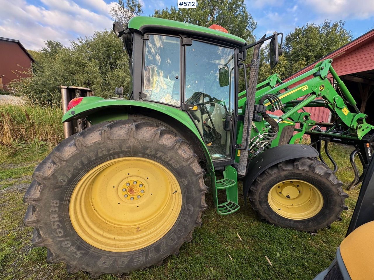 2008 John Deere 6320 SE with front loader and 2 buckets! - Trator: foto 3 2008 John Deere 6320 SE with front loader and 2 buckets! - Trator: foto 3