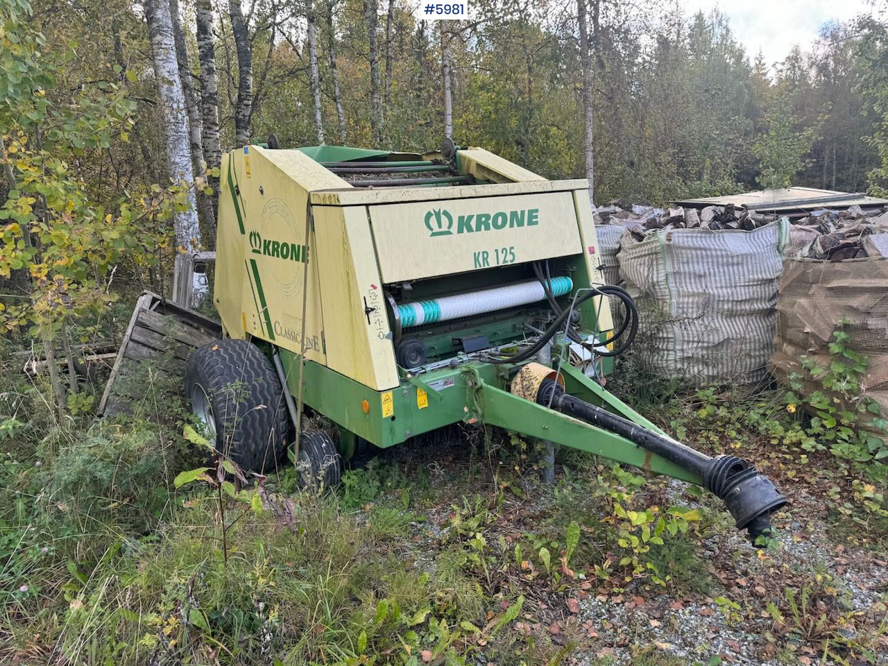 2009 Krone KR 125 - Máquina para produção de feno: foto 1 2009 Krone KR 125 - Máquina para produção de feno: foto 1