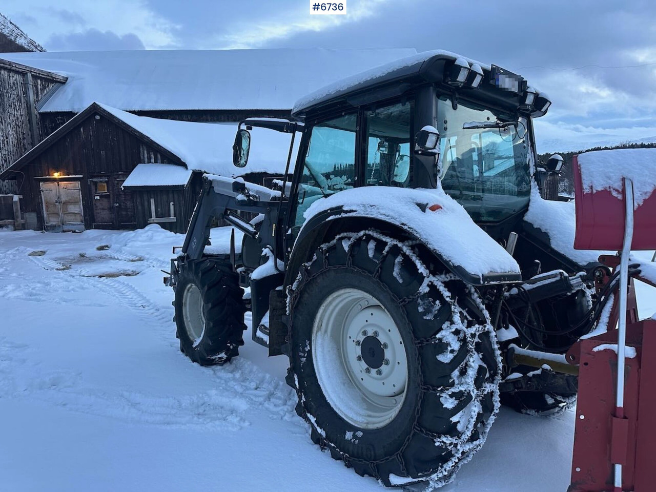2010 Valtra N92 4x4 tractor with front loader and chains. SEE VIDEO. - Trator: foto 5 2010 Valtra N92 4x4 tractor with front loader and chains. SEE VIDEO. - Trator: foto 5