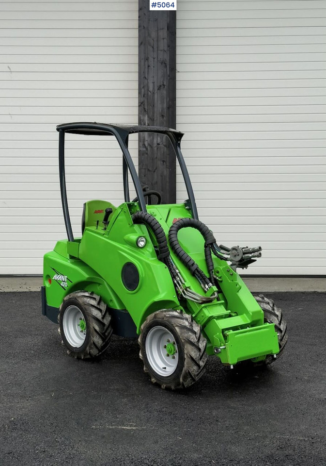 2012 Avant M420 w/ bucket NEWLY SERVICED - Carregadeira articulada: foto 2 2012 Avant M420 w/ bucket NEWLY SERVICED - Carregadeira articulada: foto 2