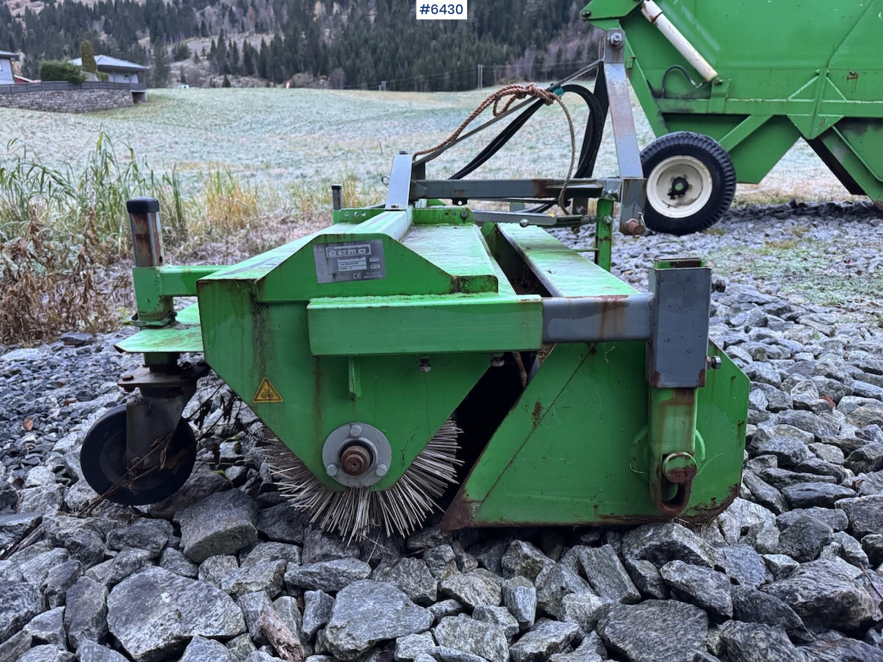 Vassoura 2012 Bemo 2300 with quick coupling. Price on request.: foto 11