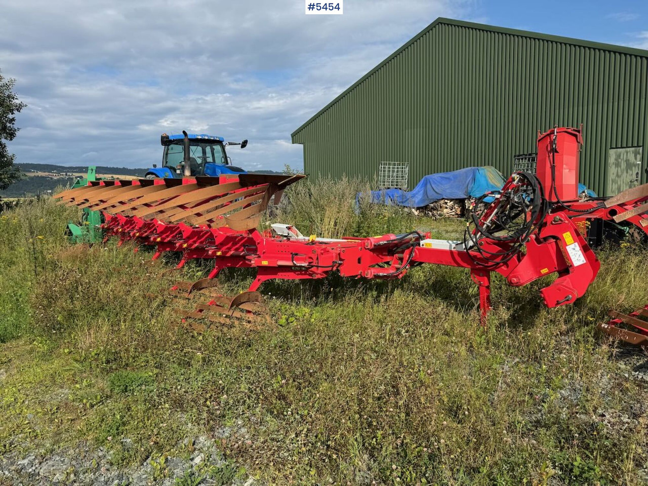 2012 Pottinger Servo 6.50 Plus Nova 7 furrow semi-reversible plough - Maquina para lavrar a terra: foto 1 2012 Pottinger Servo 6.50 Plus Nova 7 furrow semi-reversible plough - Maquina para lavrar a terra: foto 1