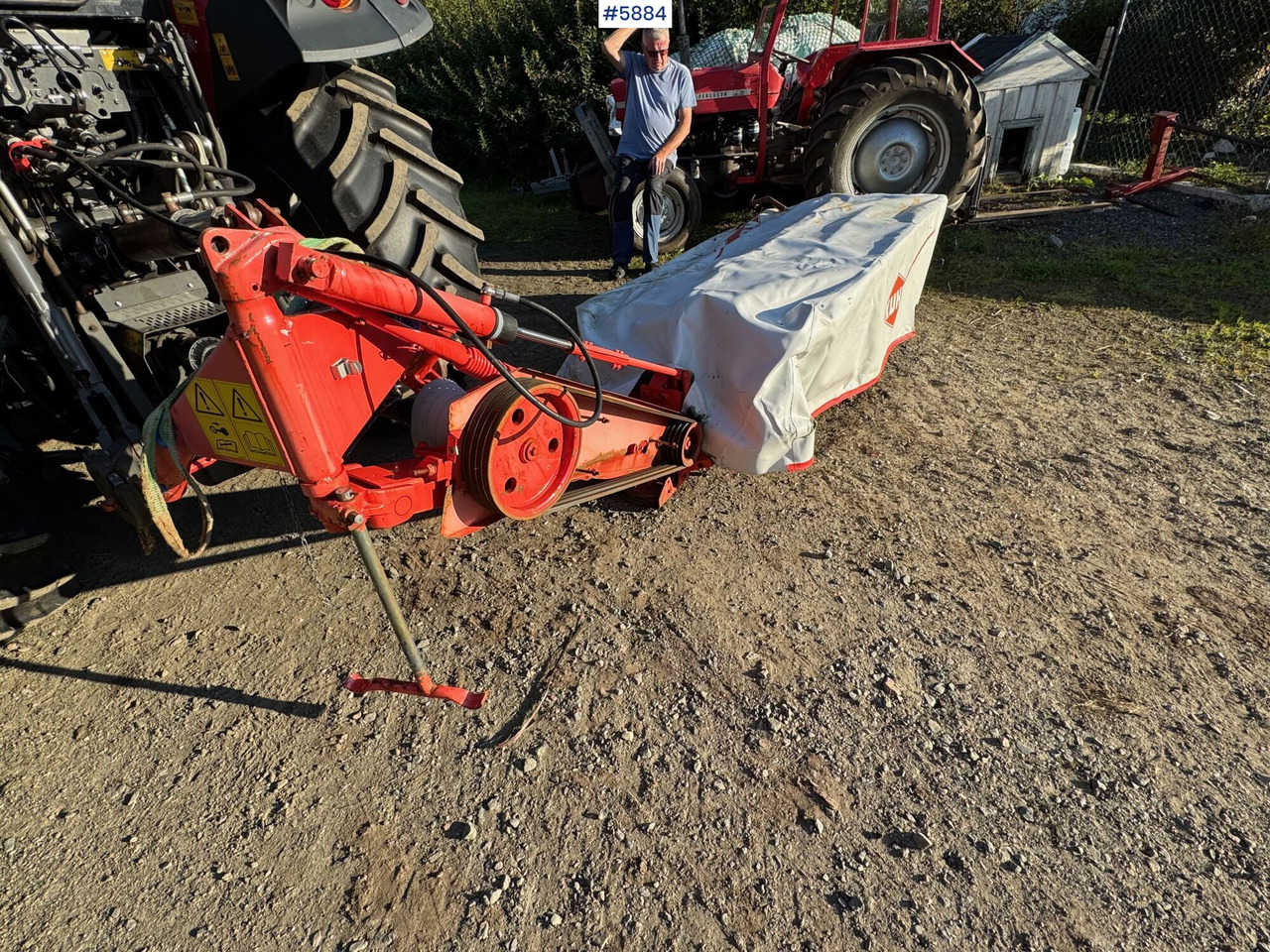 2013 Kuhn GMD55 SEL mower - Máquina para produção de feno: foto 5 2013 Kuhn GMD55 SEL mower - Máquina para produção de feno: foto 5