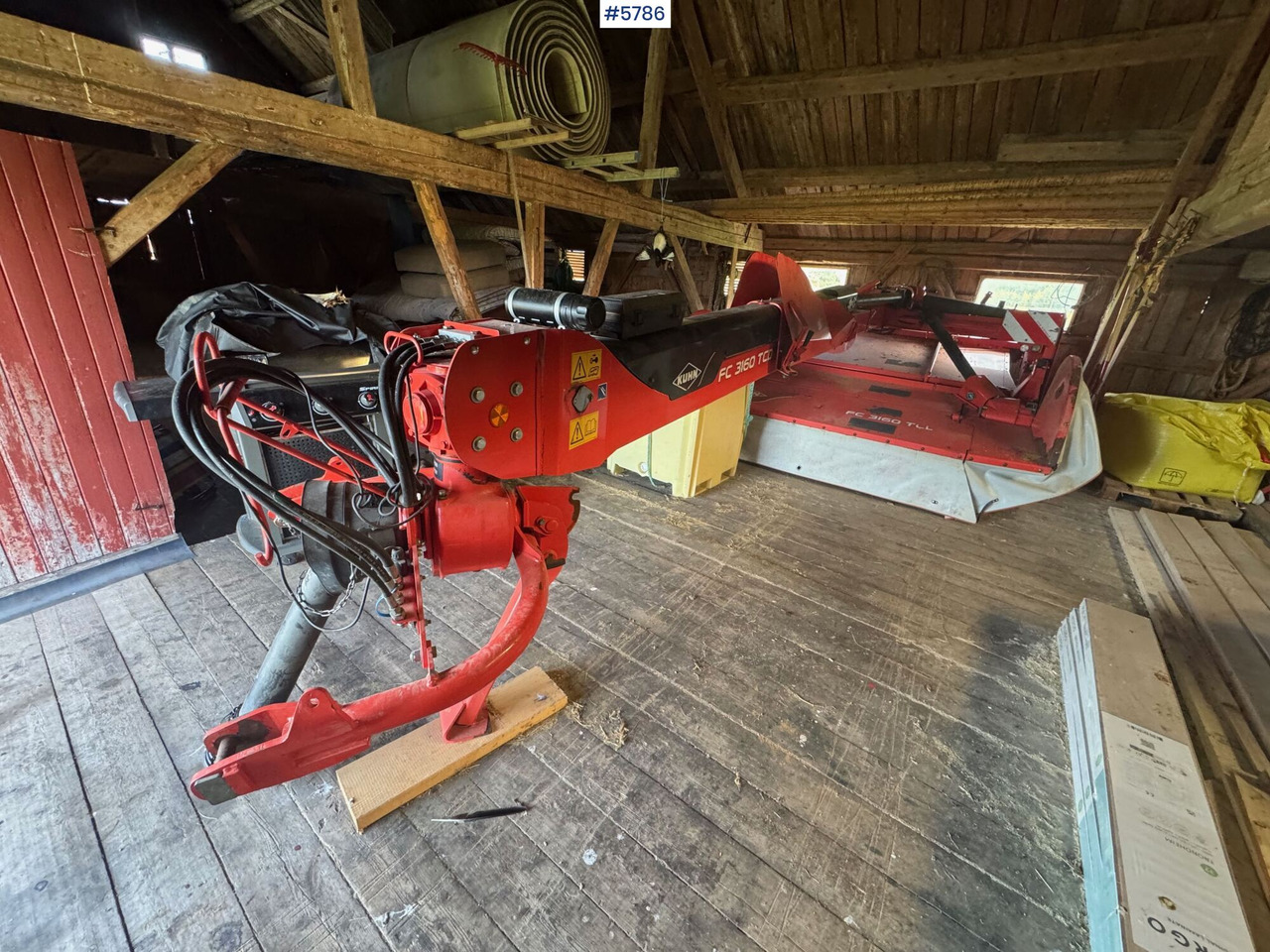 2014 Kuhn FC 3160 TCD Disc mower - Máquina para produção de feno: foto 2 2014 Kuhn FC 3160 TCD Disc mower - Máquina para produção de feno: foto 2