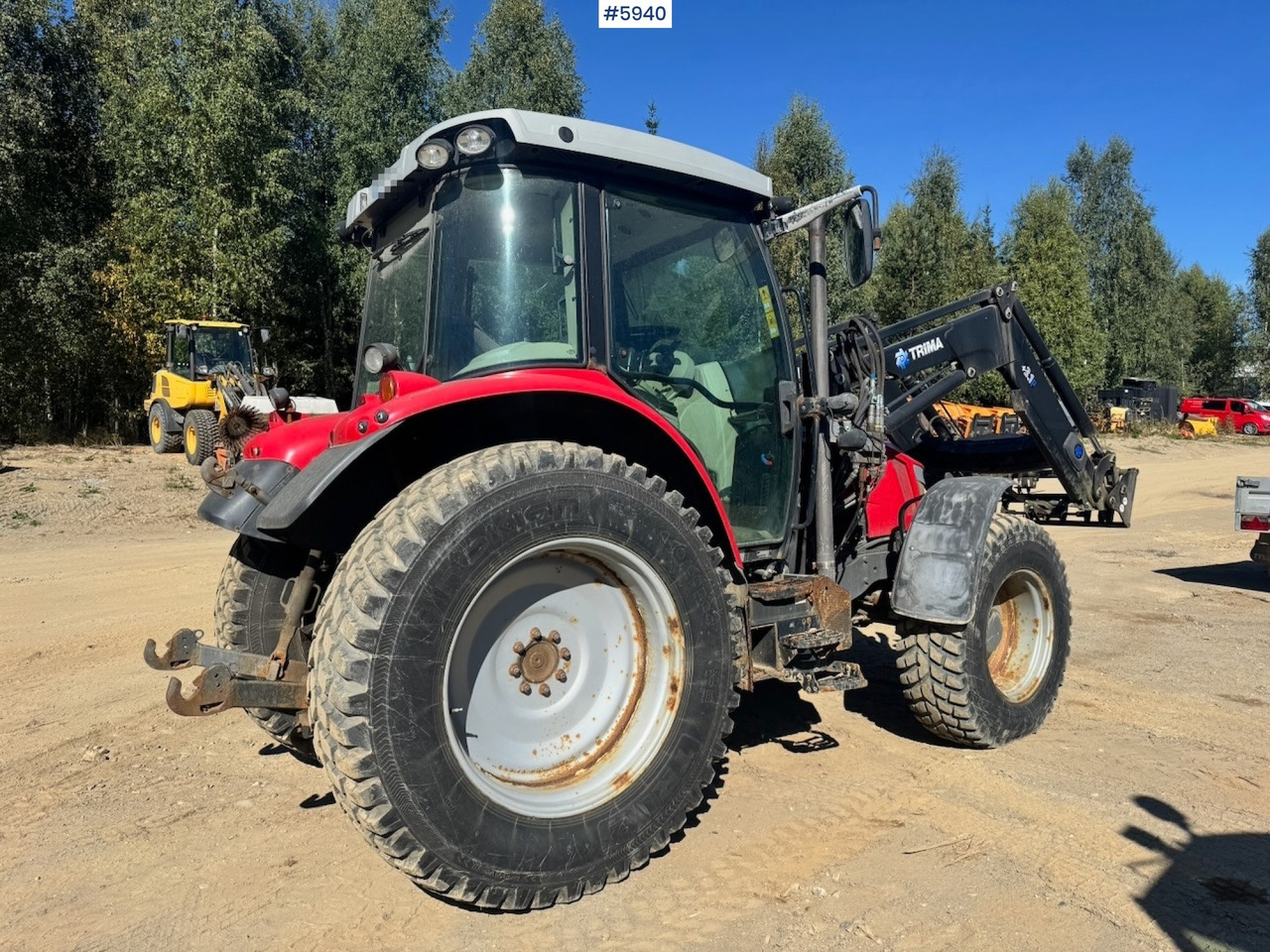 2014 Massey Ferguson 5610 w/ Front Loader and Hydraulics. 1950 hours! - Trator: foto 4 2014 Massey Ferguson 5610 w/ Front Loader and Hydraulics. 1950 hours! - Trator: foto 4