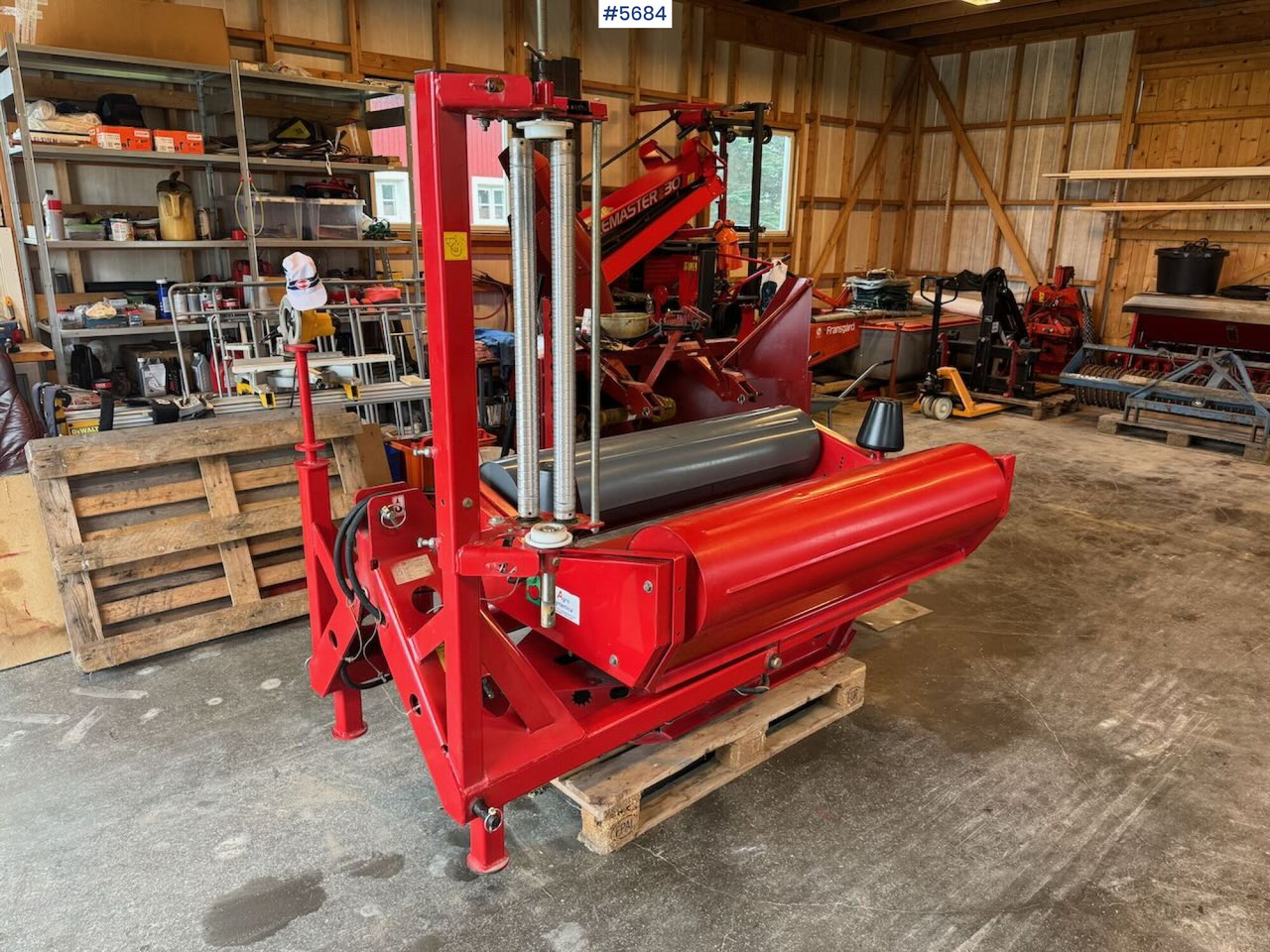 2014 Unia Famarol Fala L2 - Máquina para produção de feno: foto 1 2014 Unia Famarol Fala L2 - Máquina para produção de feno: foto 1