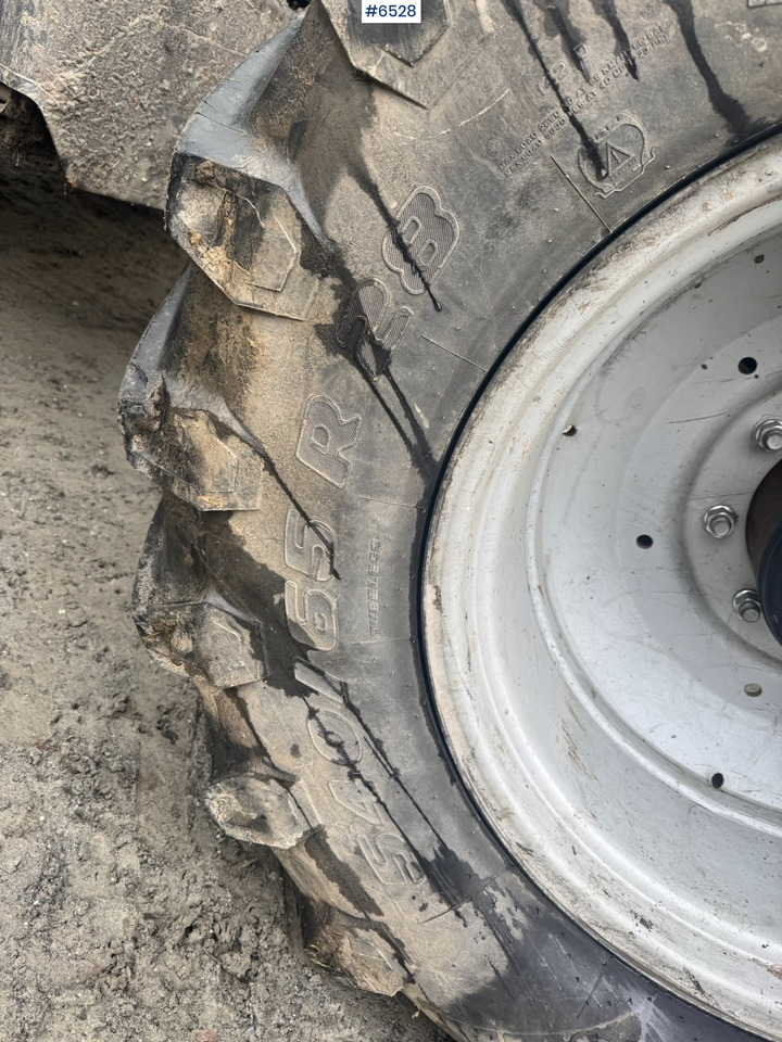 Trator 2015 Deutz-fahr 6180 Agrotron w/ Front loader and Front hydraulics. 4010 hours!: foto 17