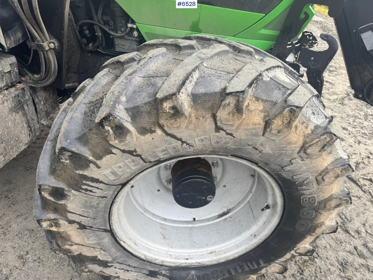 Trator 2015 Deutz-fahr 6180 Agrotron w/ Front loader and Front hydraulics. 4010 hours!: foto 16