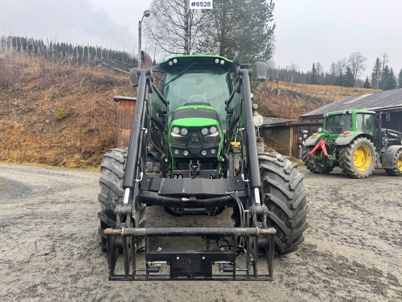 Trator 2015 Deutz-fahr 6180 Agrotron w/ Front loader and Front hydraulics. 4010 hours!: foto 10
