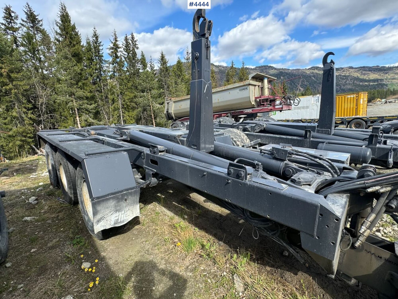2015 Fliegl hook trailer - Reboque baixa: foto 5 2015 Fliegl hook trailer - Reboque baixa: foto 5