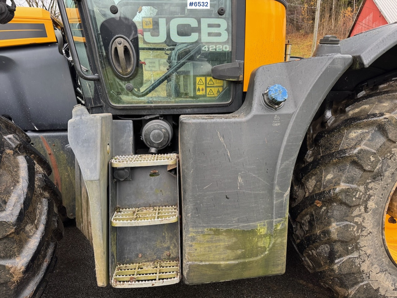 2015 JCB Fastrack 4220 w/ front hydraulics, front PTO and plow plate. Low hours! - Trator: foto 5 2015 JCB Fastrack 4220 w/ front hydraulics, front PTO and plow plate. Low hours! - Trator: foto 5