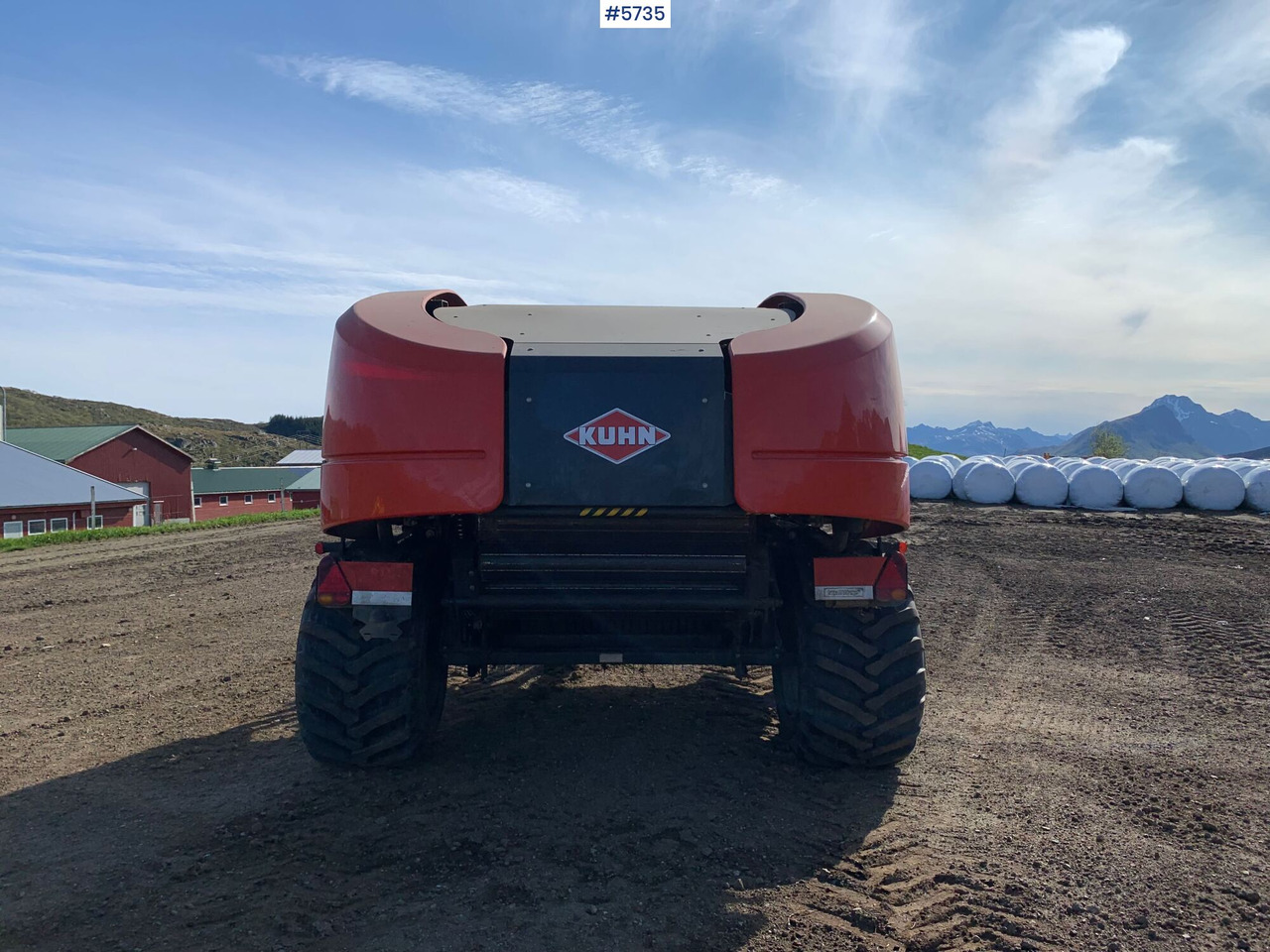 2015 Kuhn VGXB i-BIO - Máquina para produção de feno: foto 3 2015 Kuhn VGXB i-BIO - Máquina para produção de feno: foto 3