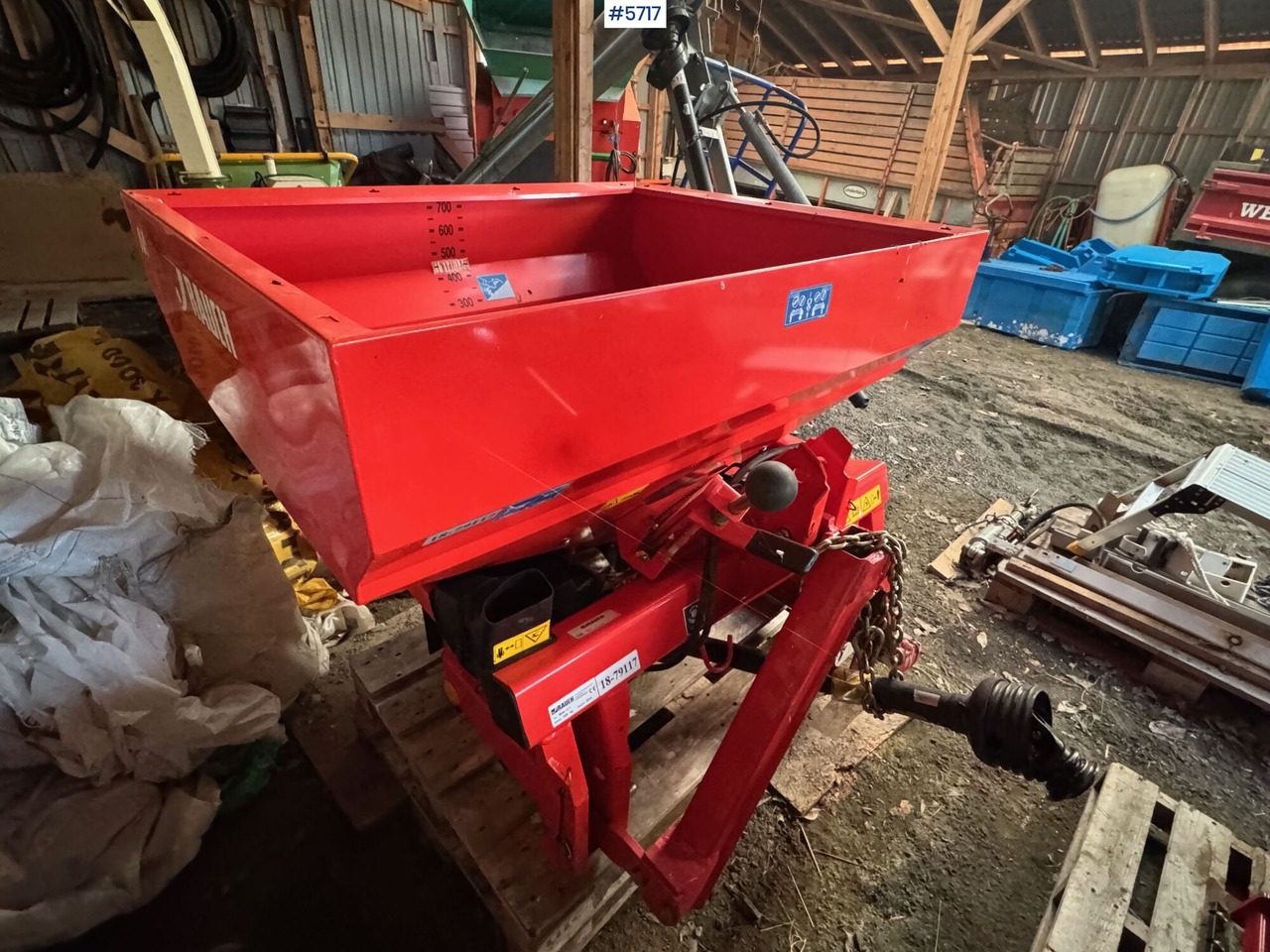 2015 RAUCH MDS 12.1 Fertiliser Spreader - Distribuidor de fertilizantes: foto 4 2015 RAUCH MDS 12.1 Fertiliser Spreader - Distribuidor de fertilizantes: foto 4