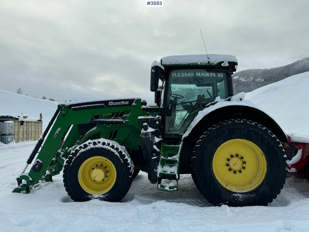 2016 John Deere 6175R 4x4 w/ front loader - Trator: foto 3 2016 John Deere 6175R 4x4 w/ front loader - Trator: foto 3