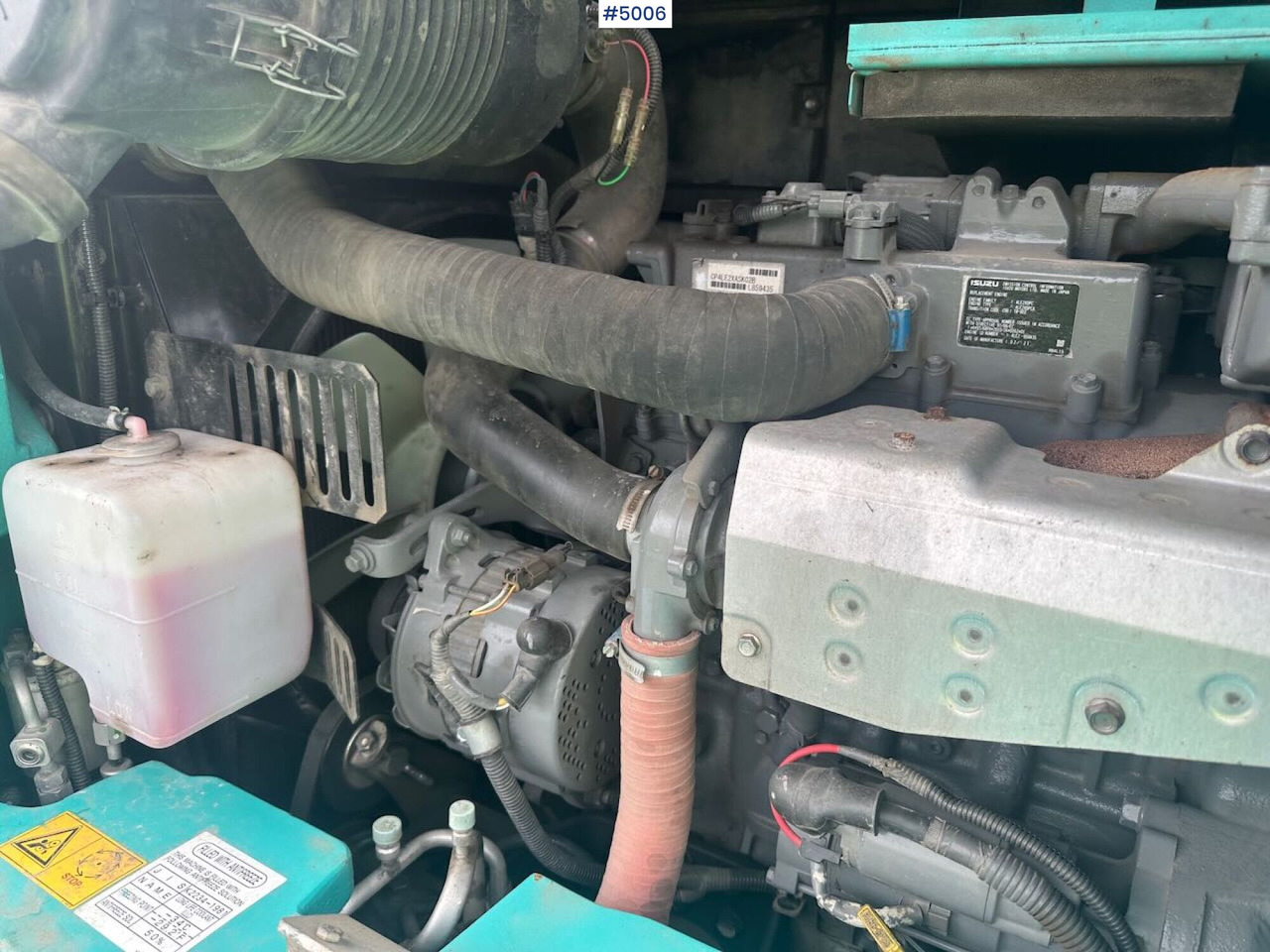 Escavadeira 2016 Kobelco SK75SR-3E excavator w/ 2 buckets, rototilt and factory new engine: foto 25
