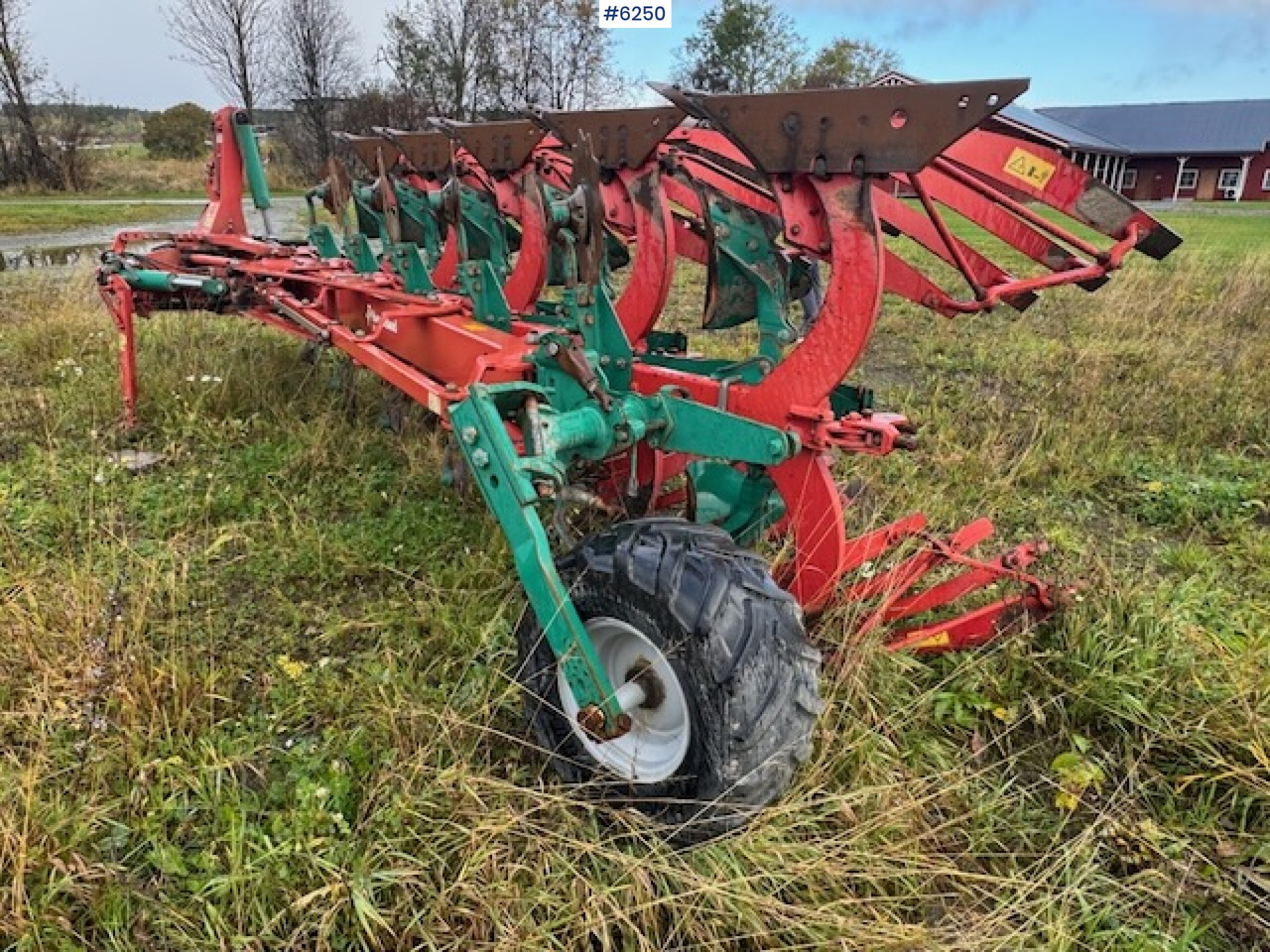 Maquina para lavrar a terra 2017 Kverneland EG 5-coil reversible plow w/ new coulters and extra equipment!: foto 6 Maquina para lavrar a terra 2017 Kverneland EG 5-coil reversible plow w/ new coulters and extra equipment!: foto 6