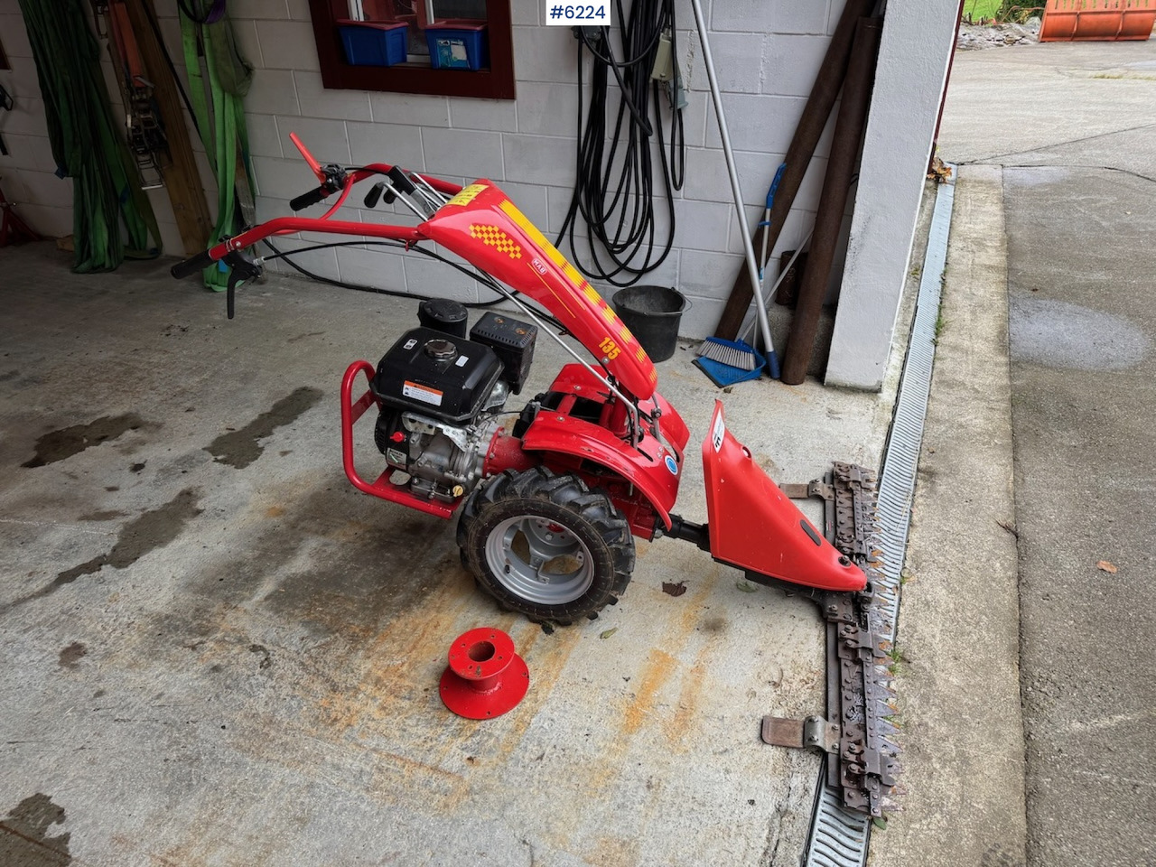 2017 MAB 135 Two-wheel mower - Máquina para produção de feno: foto 2 2017 MAB 135 Two-wheel mower - Máquina para produção de feno: foto 2