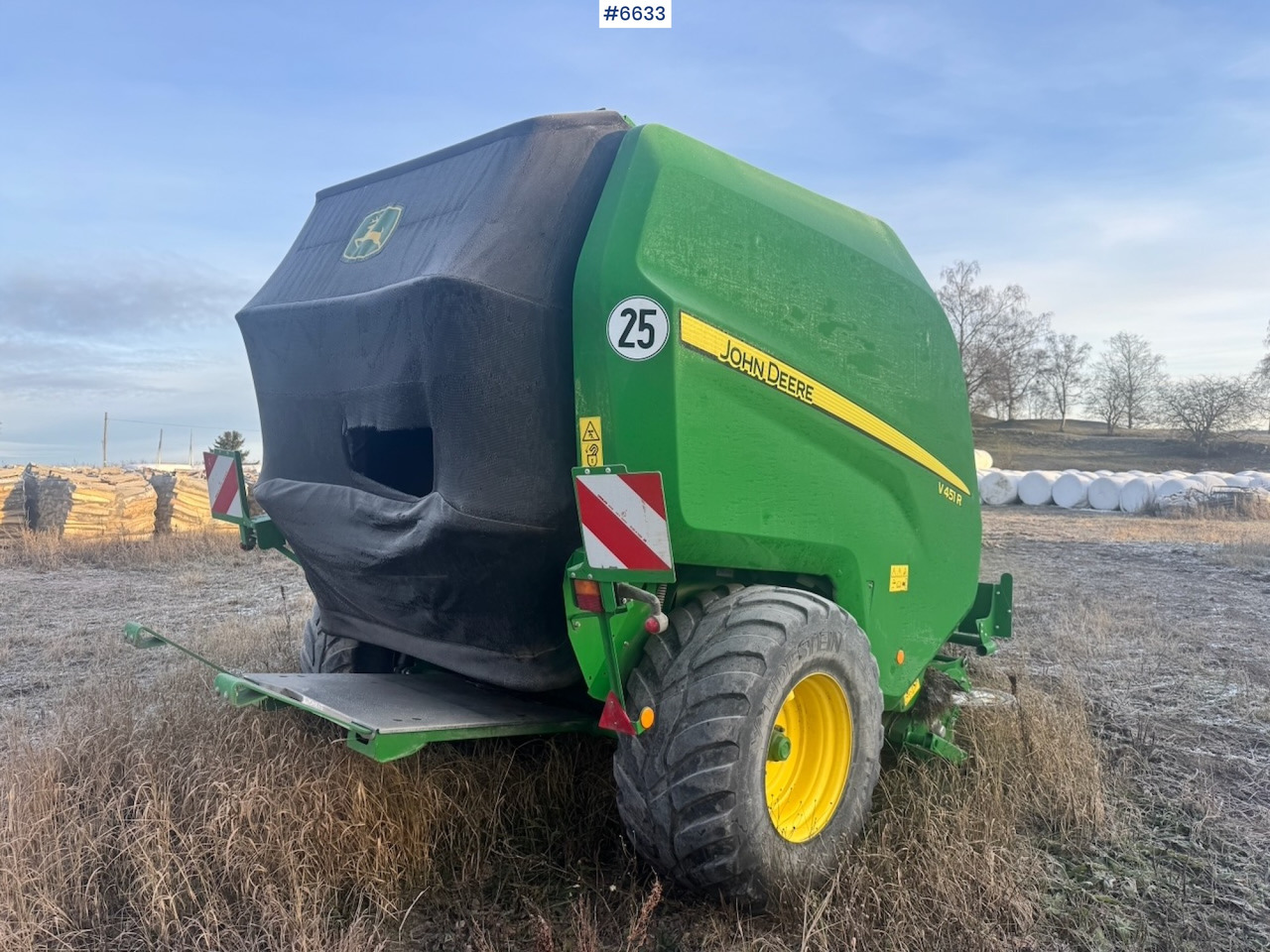 2018 John Deere V451R Round baler - Máquina para produção de feno: foto 4 2018 John Deere V451R Round baler - Máquina para produção de feno: foto 4