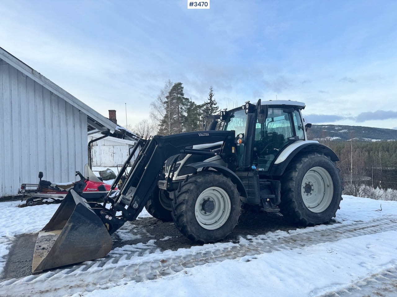 2019 Valtra N134 w/ Front loader and bucket. 900 hours! - Trator: foto 2 2019 Valtra N134 w/ Front loader and bucket. 900 hours! - Trator: foto 2